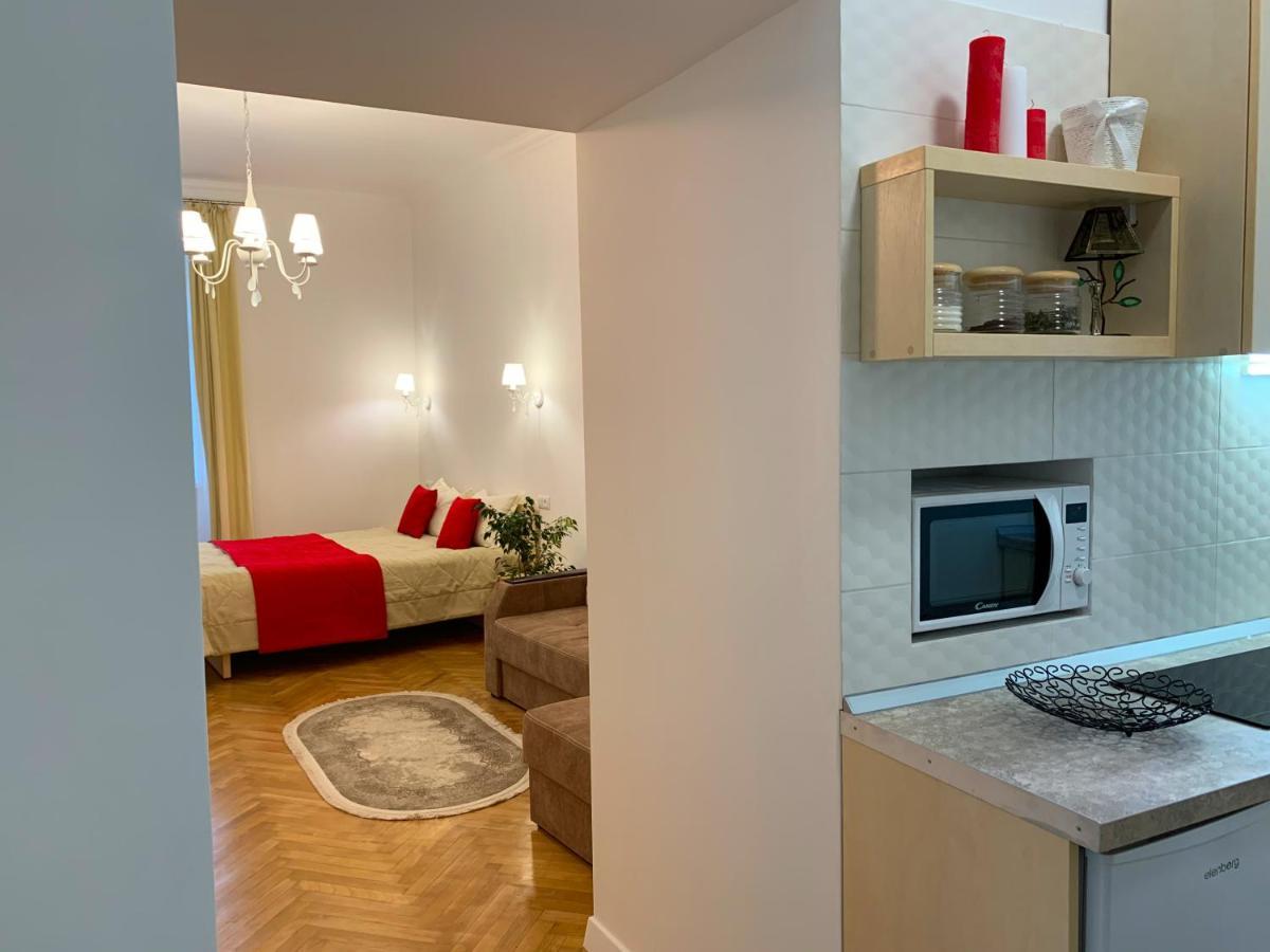 Siesta Apartment On Stefanyka Lviv Eksteriør billede