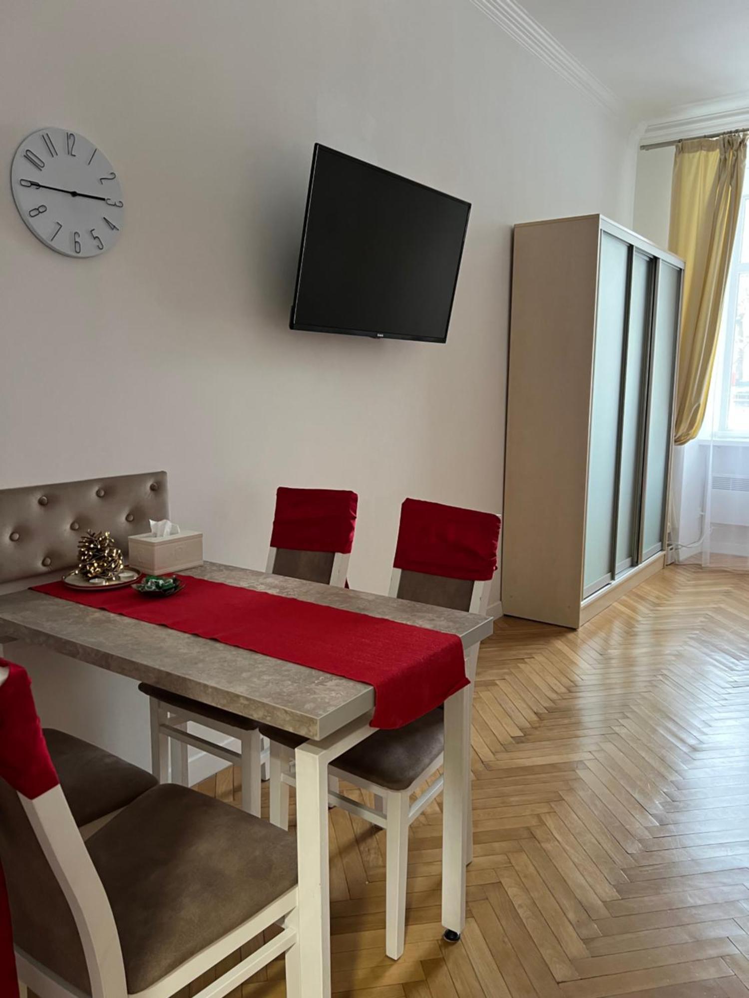Siesta Apartment On Stefanyka Lviv Eksteriør billede